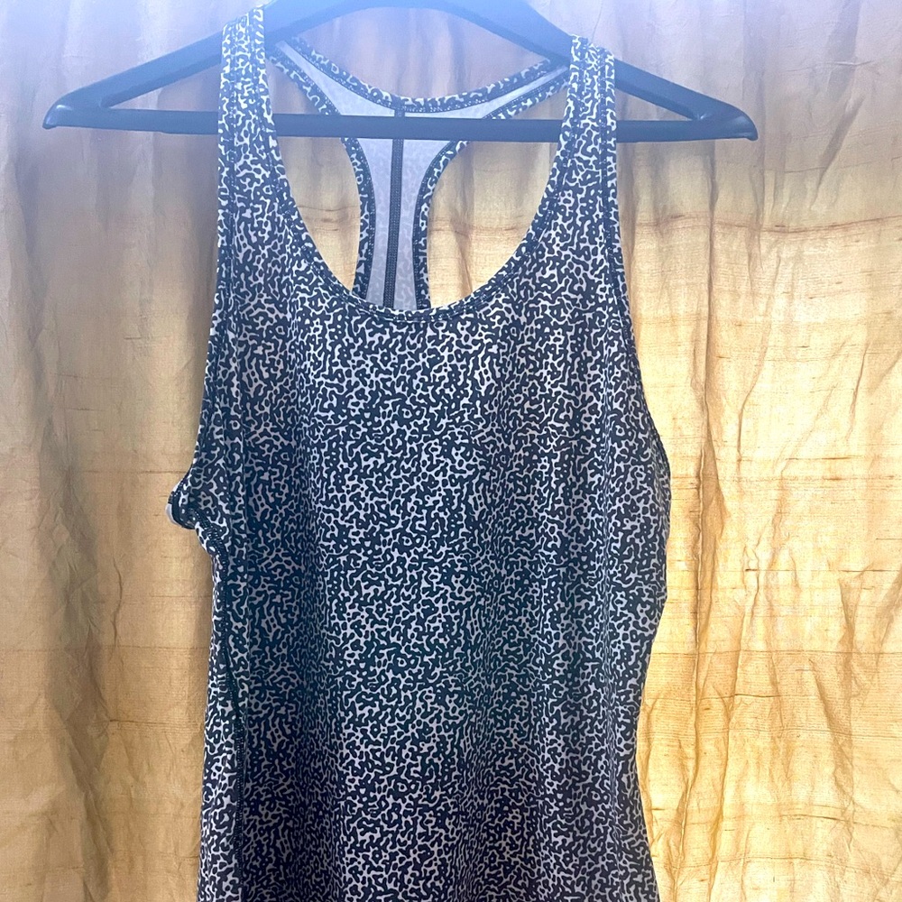 Nike women’s DriFit tank